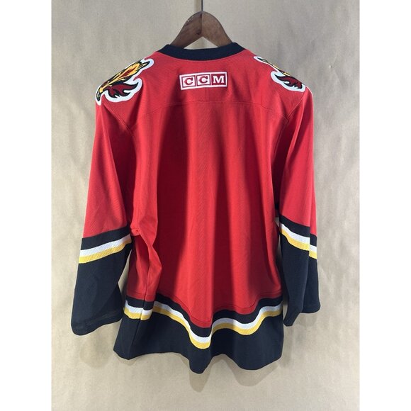 Vintage Calgary Flames NHL CCM Jersey (Men’s Size S) - Picture 7 of 7